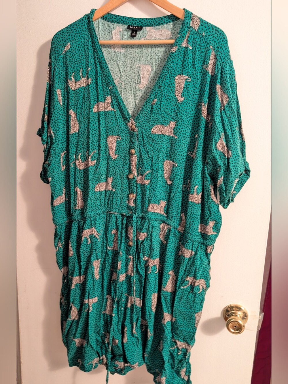 torrid Emerald Green Short Rumper Size 3